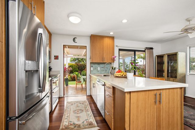 298 Ohina Pl, Kihei, HI 96753