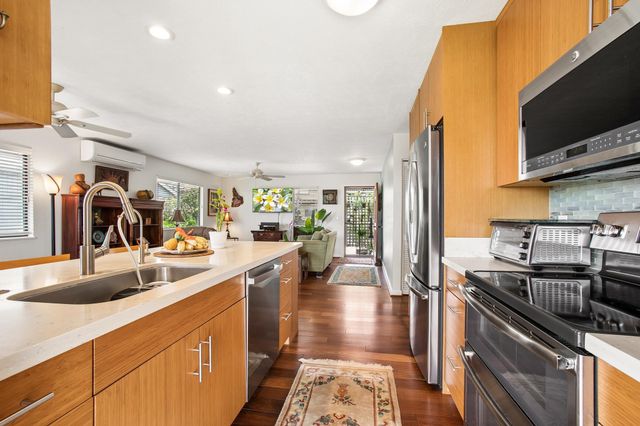 298 Ohina Pl, Kihei, HI 96753