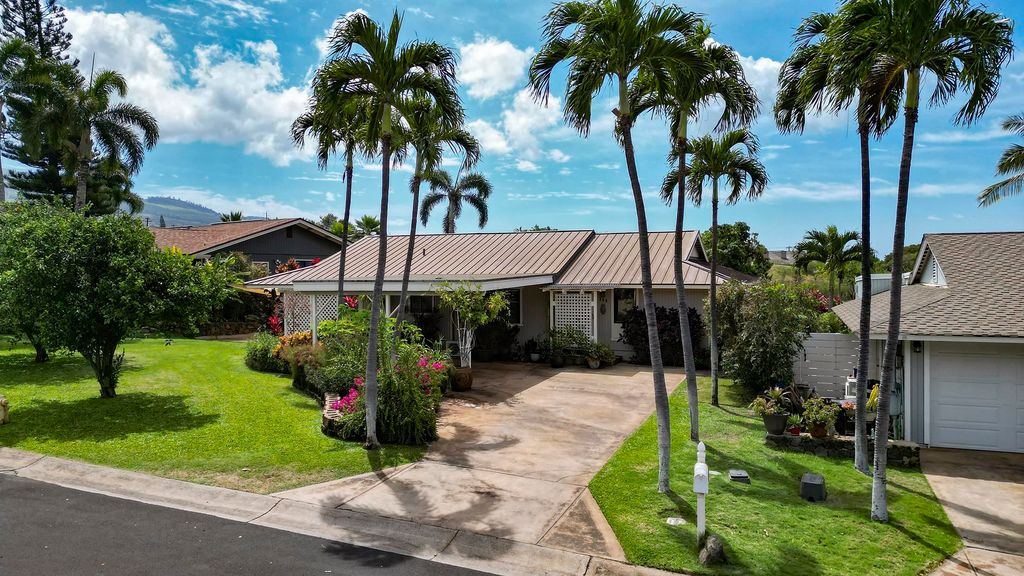 298 Ohina Pl, Kihei, HI 96753