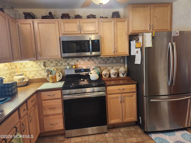 1017 Camino Real Court, Toms River, NJ 08757