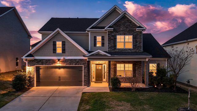 9863 Haven Port Lane, Ooltewah, TN 37363