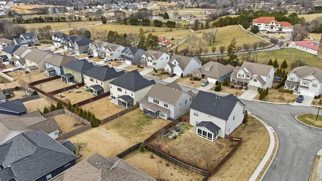 9863 Haven Port Lane, Ooltewah, TN 37363