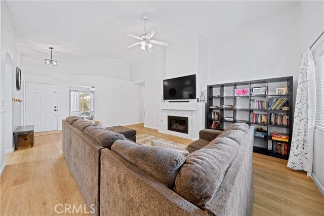 5314 Silvergate, Bakersfield, CA 93313