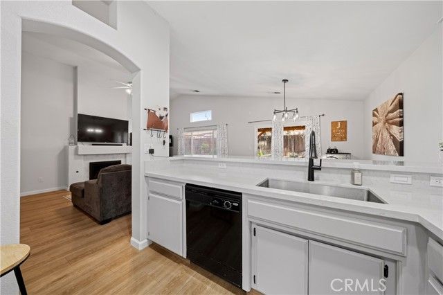 5314 Silvergate, Bakersfield, CA 93313