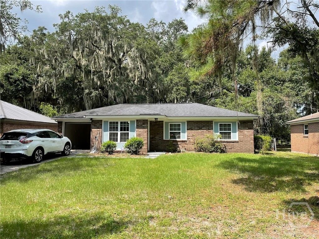Image 1 of property listing at 6910 Damascus Road, Savannah, GA 31406