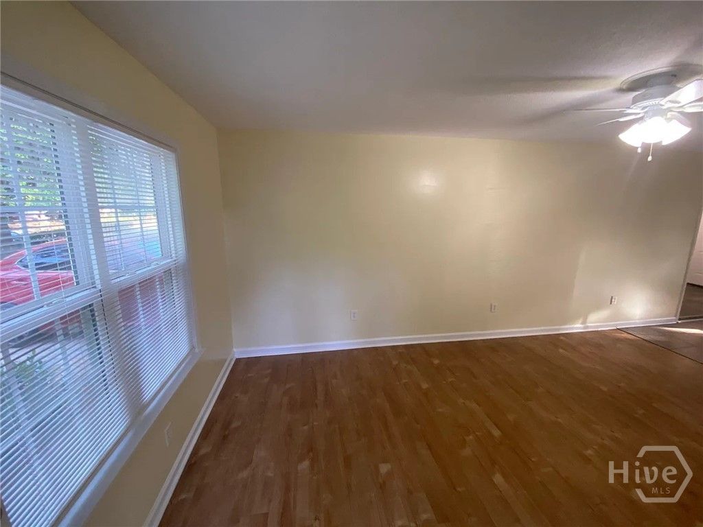 Image 6 of property listing at 6910 Damascus Road, Savannah, GA 31406