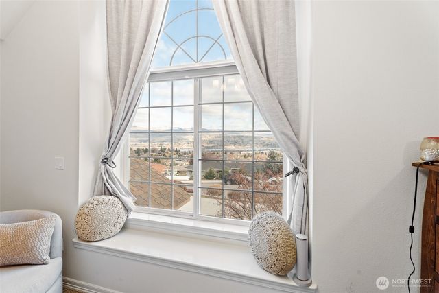 1918 Broadview, Wenatchee, WA 98801