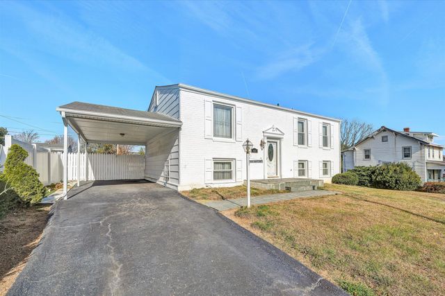 1801 Franwill AVE, Roanoke, VA 24017