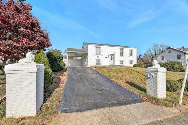 1801 Franwill AVE, Roanoke, VA 24017