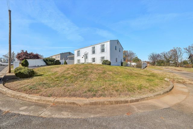 1801 Franwill AVE, Roanoke, VA 24017