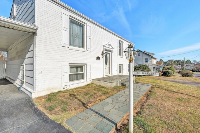 1801 Franwill AVE, Roanoke, VA 24017