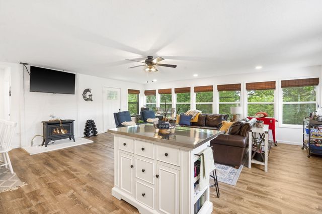 96 Samson Street, Cape Fair, MO 65624