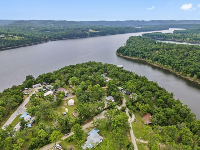 96 Samson Street, Cape Fair, MO 65624