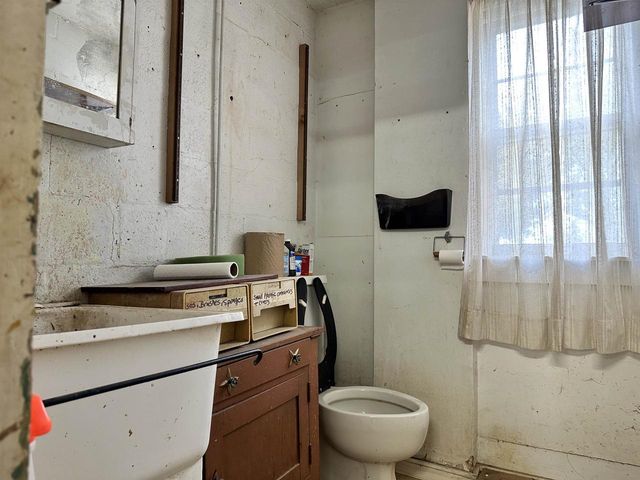 502 S 29TH STREET, Manitowoc, WI 54220