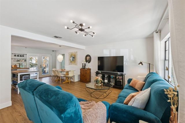 72 S WINTER PARK DRIVE, Casselberry, FL 32707