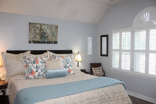 170 Hillwood Dr, Estill Springs, TN 37330