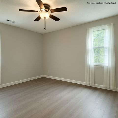 170 Hillwood Dr, Estill Springs, TN 37330