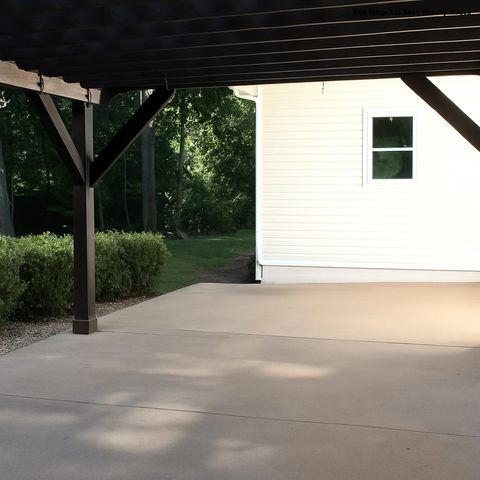 170 Hillwood Dr, Estill Springs, TN 37330