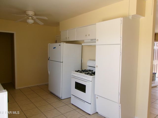 10037 OAKWOOD Drive, El Paso, TX 79924