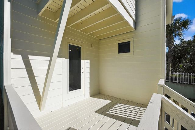 6118 S ATLANTIC AVENUE, New Smyrna Beach, FL 32169