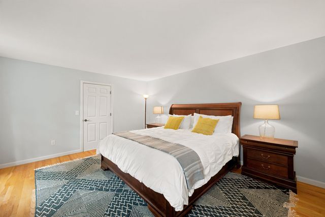 8 Freshet Road, Madbury, NH 03823