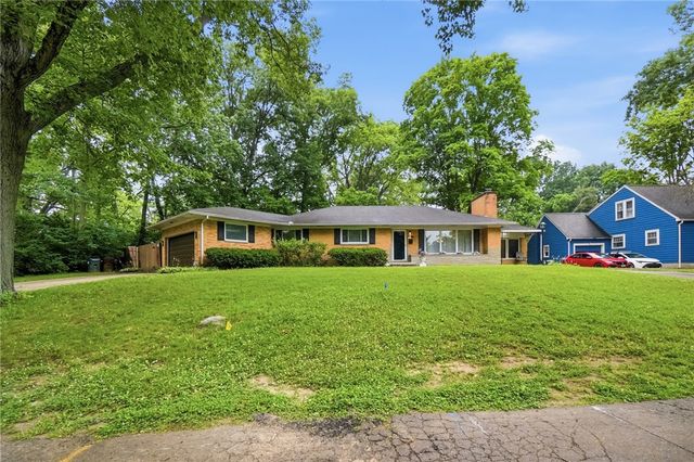 92 Winnet Drive, Harrison Twp, OH 45415