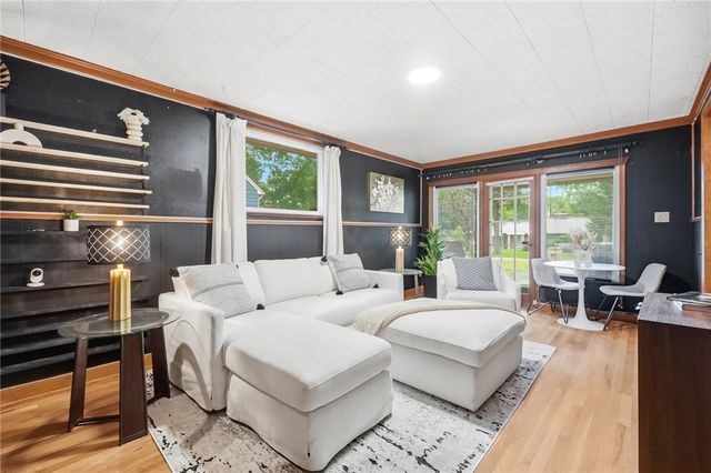 92 Winnet Drive, Harrison Twp, OH 45415