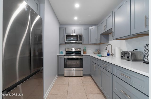 33 Sumner Avenue 5B, Seaside Heights, NJ 08751