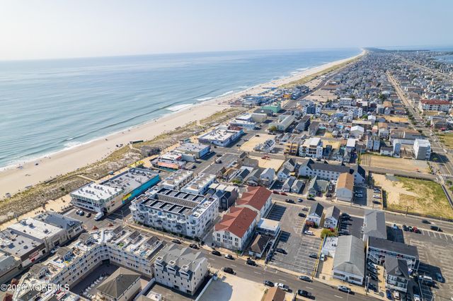 33 Sumner Avenue 5B, Seaside Heights, NJ 08751