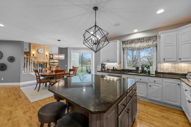 18434 Bearpath Trail, Eden Prairie, MN 55347