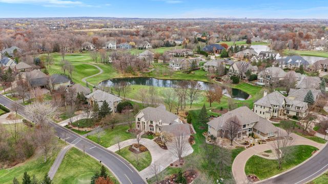 18434 Bearpath Trail, Eden Prairie, MN 55347