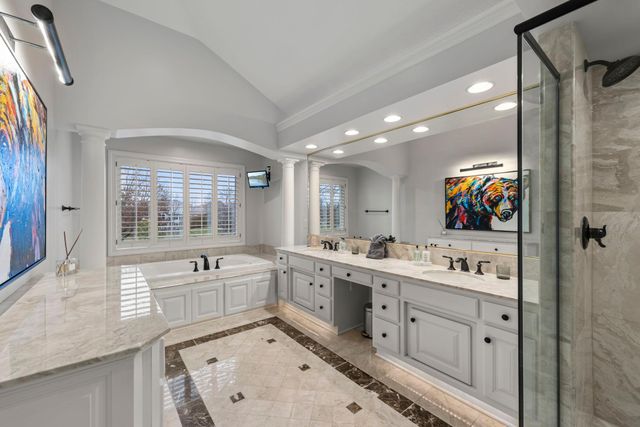 18434 Bearpath Trail, Eden Prairie, MN 55347