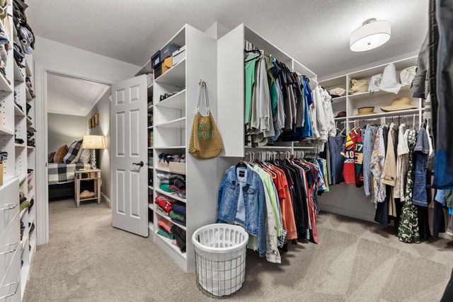 18434 Bearpath Trail, Eden Prairie, MN 55347