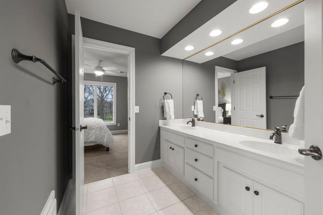 18434 Bearpath Trail, Eden Prairie, MN 55347