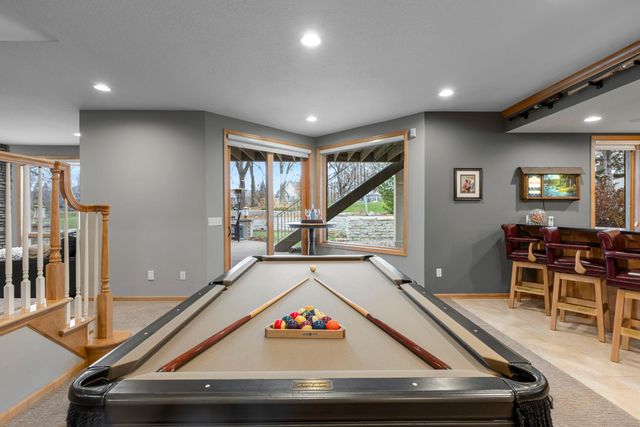 18434 Bearpath Trail, Eden Prairie, MN 55347