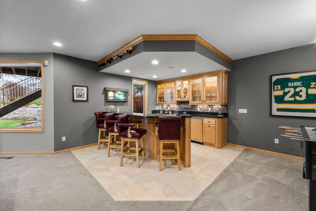 18434 Bearpath Trail, Eden Prairie, MN 55347