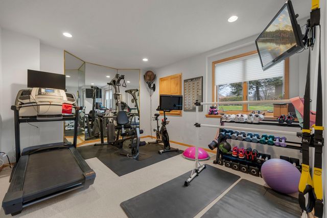 18434 Bearpath Trail, Eden Prairie, MN 55347