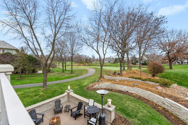 18434 Bearpath Trail, Eden Prairie, MN 55347