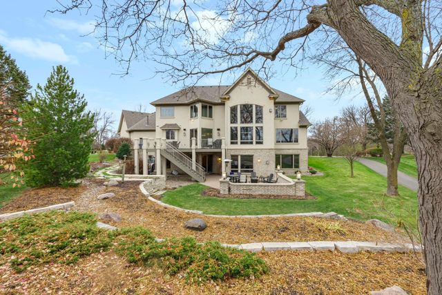 18434 Bearpath Trail, Eden Prairie, MN 55347