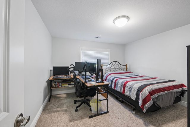 2706 W 58th Ct N, Wichita, KS 67204