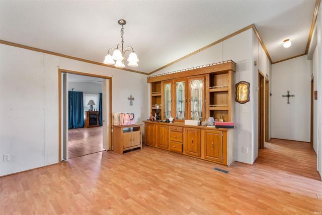 3659 S Warren Road, Huntington, IN 46750