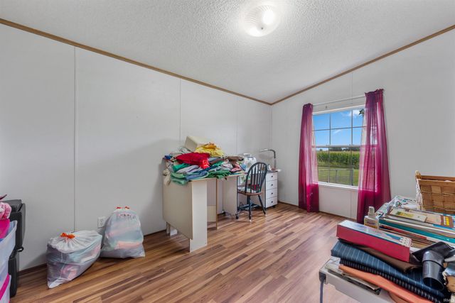 3659 S Warren Road, Huntington, IN 46750