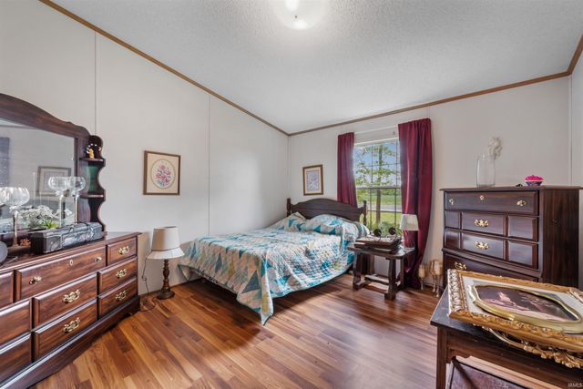 3659 S Warren Road, Huntington, IN 46750