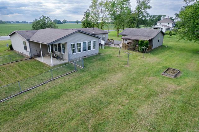 3659 S Warren Road, Huntington, IN 46750