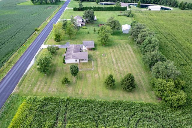 3659 S Warren Road, Huntington, IN 46750