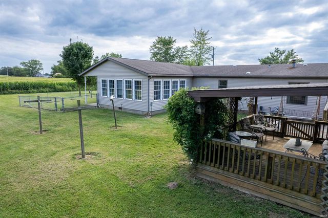 3659 S Warren Road, Huntington, IN 46750