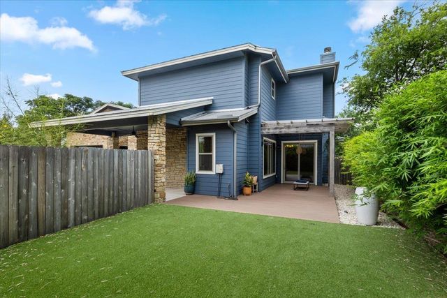913 Stobaugh ST B, Austin, TX 78757