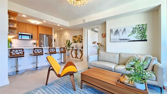 1388 Kapiolani Boulevard 1608, Honolulu, HI 96814