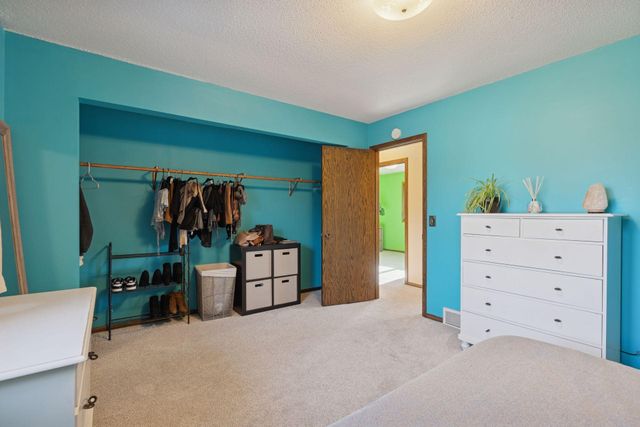 9012 175th Lane NW, Anoka, MN 55303