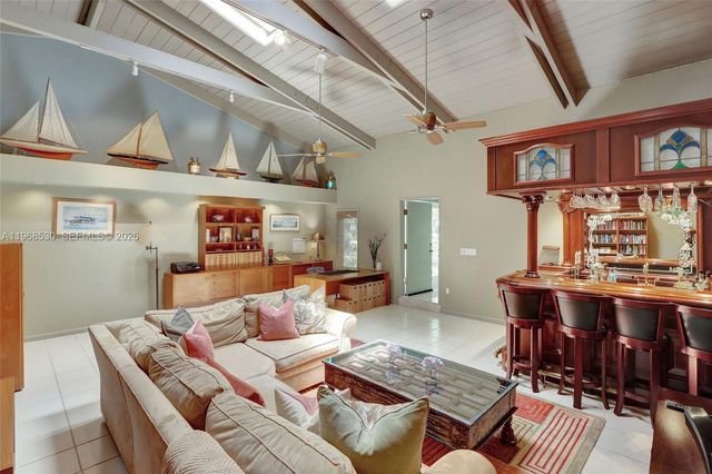 9290 SW 117th Ter, Pinecrest, FL 33176